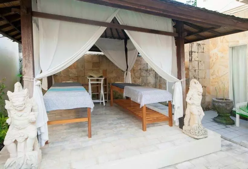 Bali Court Hotel & Apartment