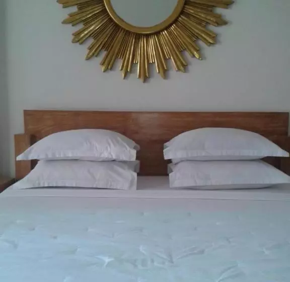 Bali Court Hotel & Apartment