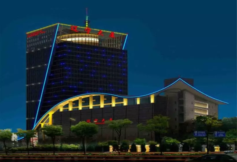 هتل Liaoning International