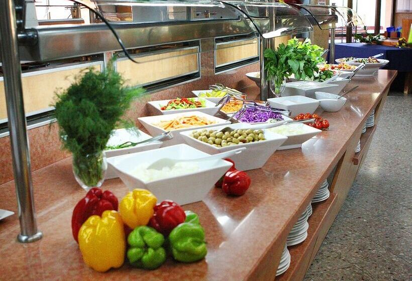 Отель Eilot Kibbutz Country Lodging