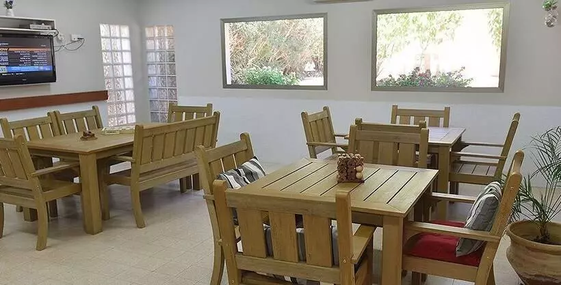 Отель Eilot Kibbutz Country Lodging