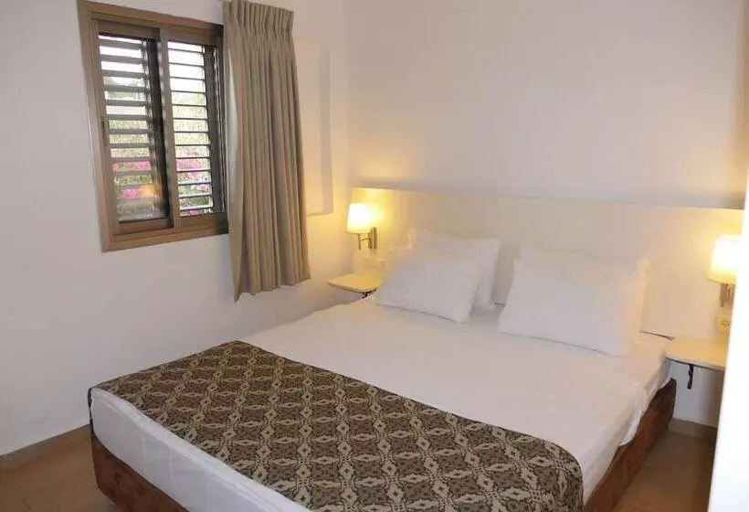 Отель Eilot Kibbutz Country Lodging