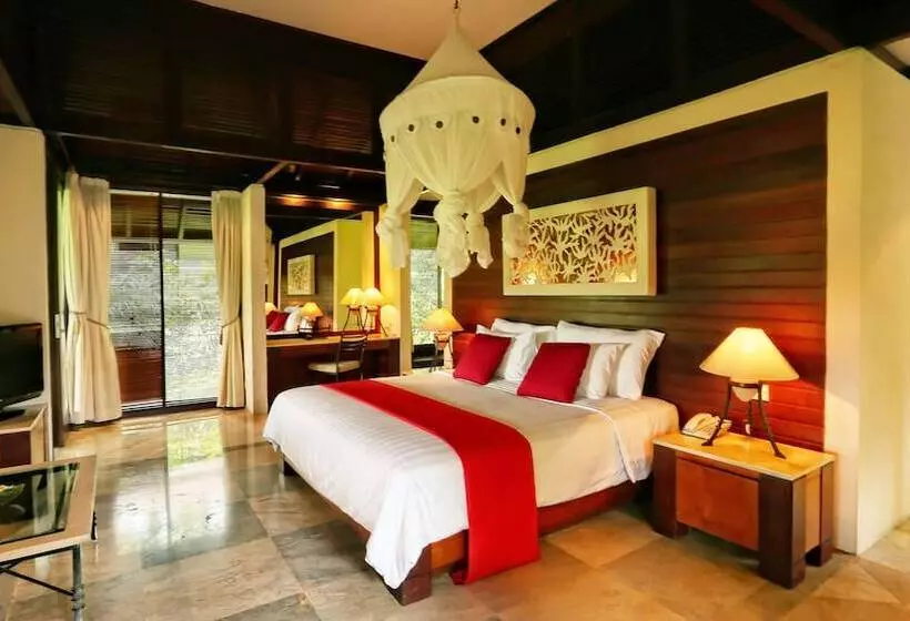 Отель Finna Golf & Country Club