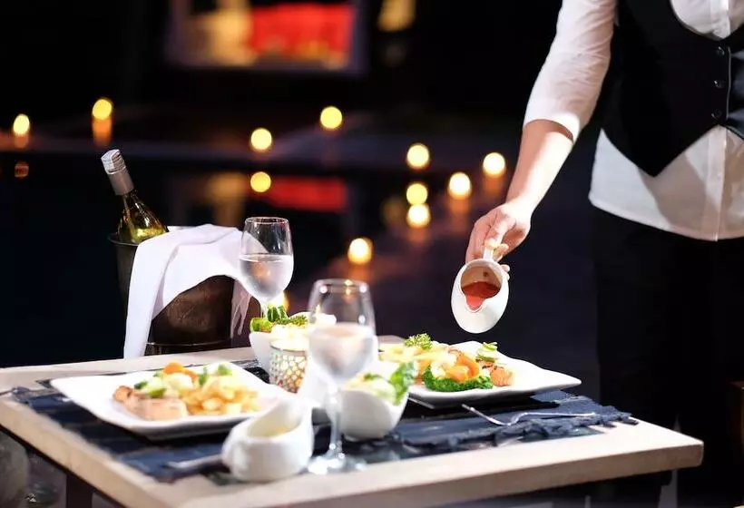 Отель Finna Golf & Country Club