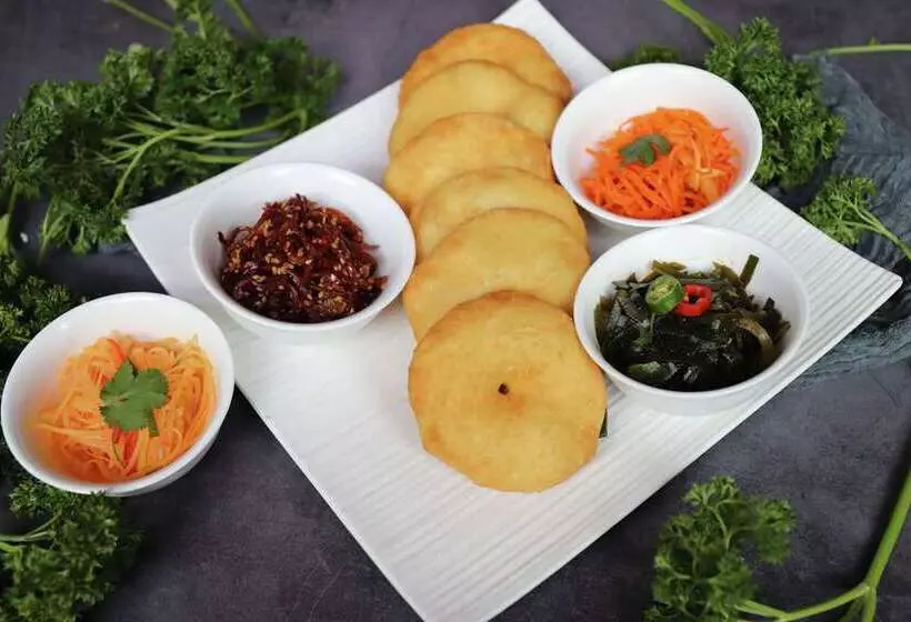 בית מלון כפרי Hilton Xi An