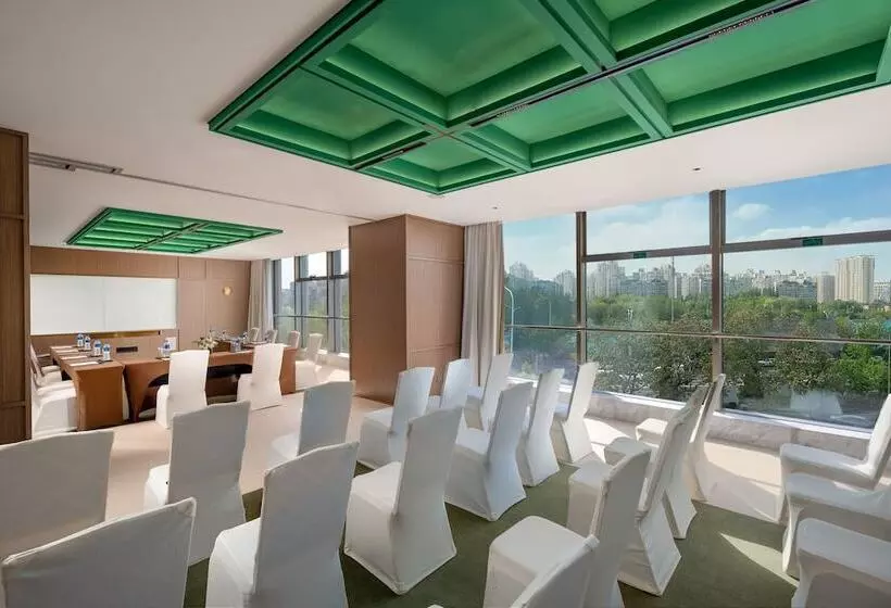 Hotelli Holiday Inn Beijing Focus Square, An Ihg