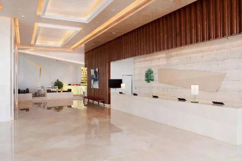 Hotelli Holiday Inn Beijing Focus Square, An Ihg