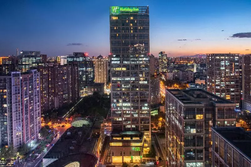 Hotelli Holiday Inn Beijing Focus Square, An Ihg