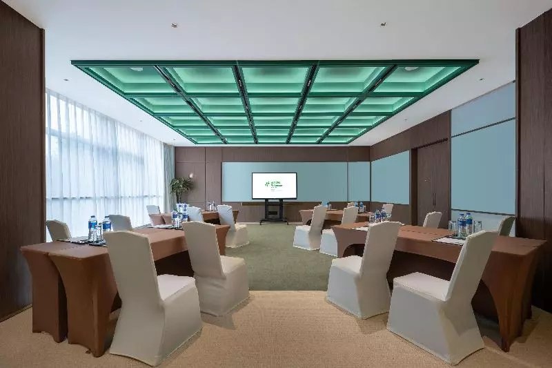 Hotelli Holiday Inn Beijing Focus Square, An Ihg