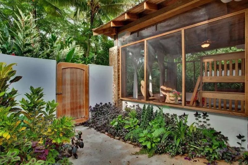 Hotel Ian Anderson Caves Branch Jungle Lodge