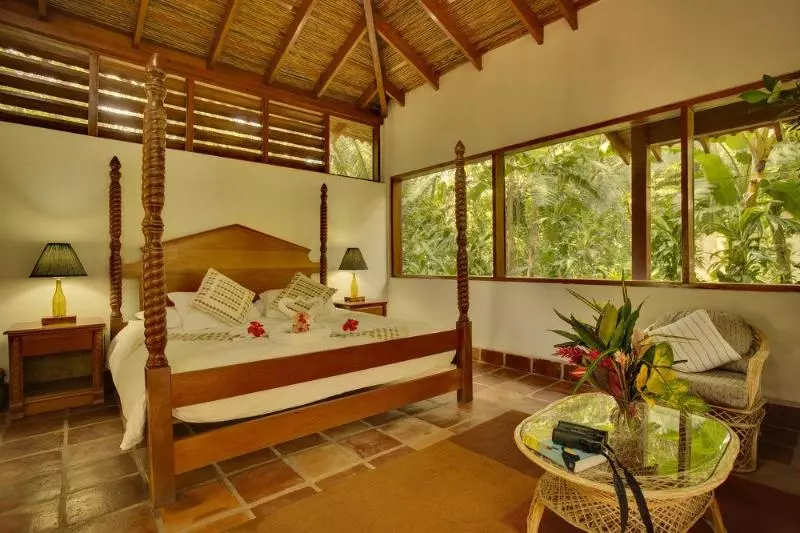 Hotel Ian Anderson Caves Branch Jungle Lodge