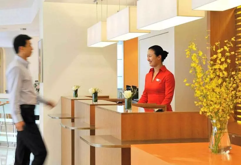 호텔 Ibis Beijing Jianguomen