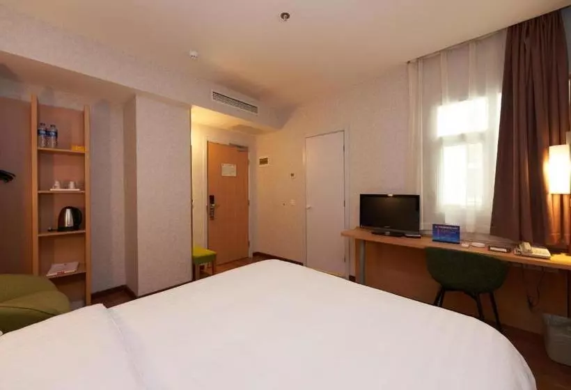 호텔 Ibis Beijing Jianguomen