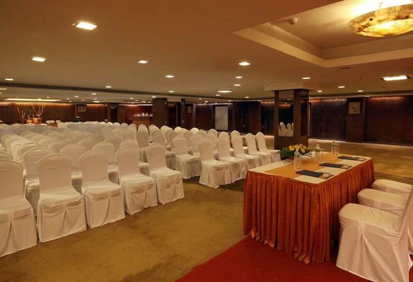 호텔 Luminous One Continent