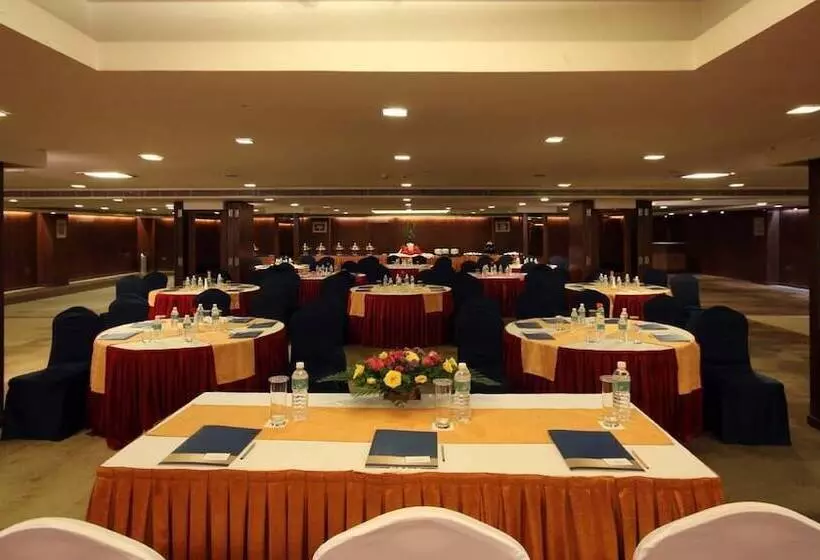 ホテル Luminous One Continent