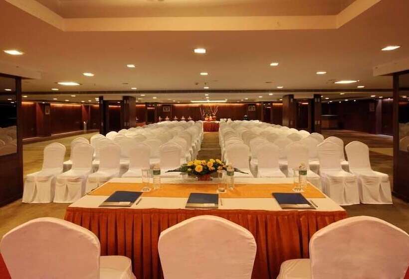 호텔 Luminous One Continent