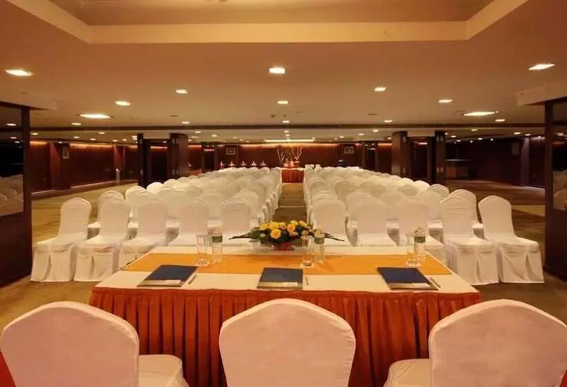 ホテル Luminous One Continent