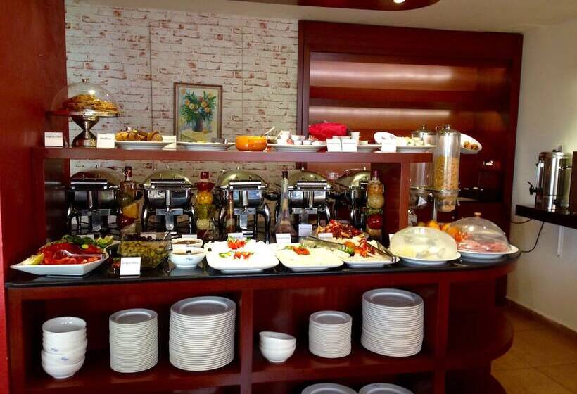 Midtown Hotel & Suites