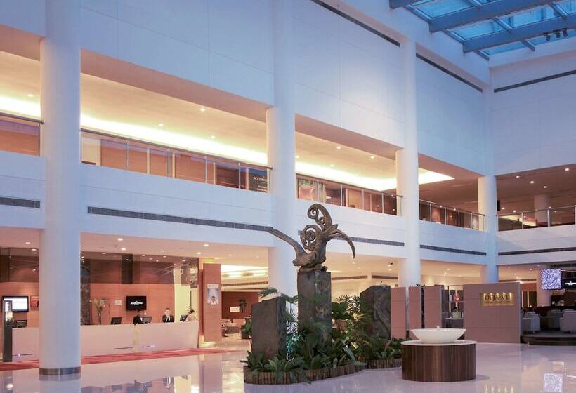 فندق Pullman Kuching