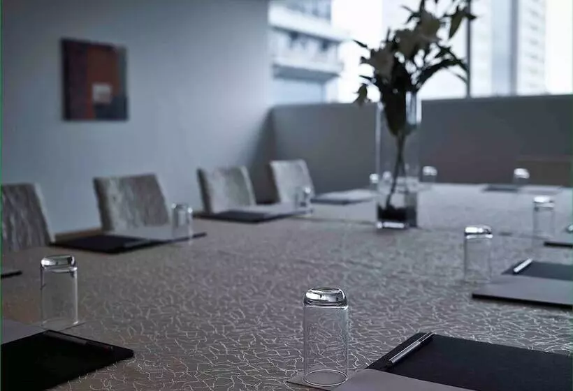 בית מלון כפרי Pullman Kuching