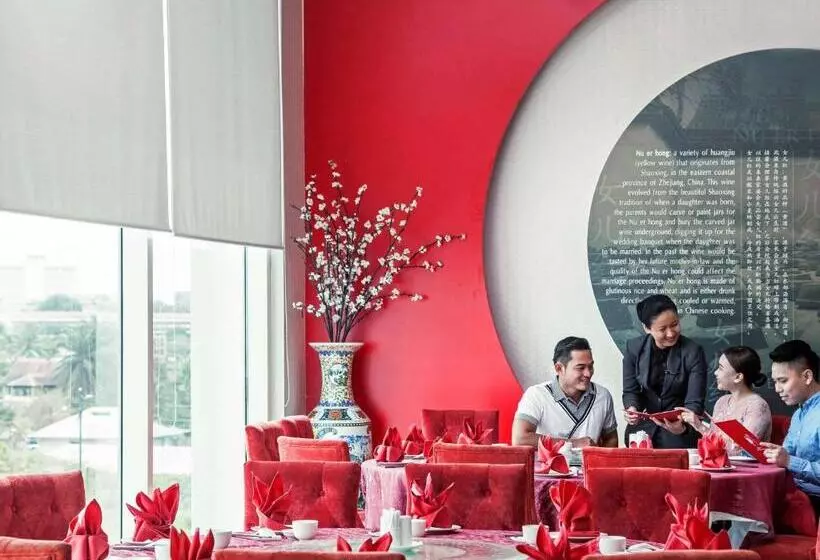 בית מלון כפרי Pullman Kuching