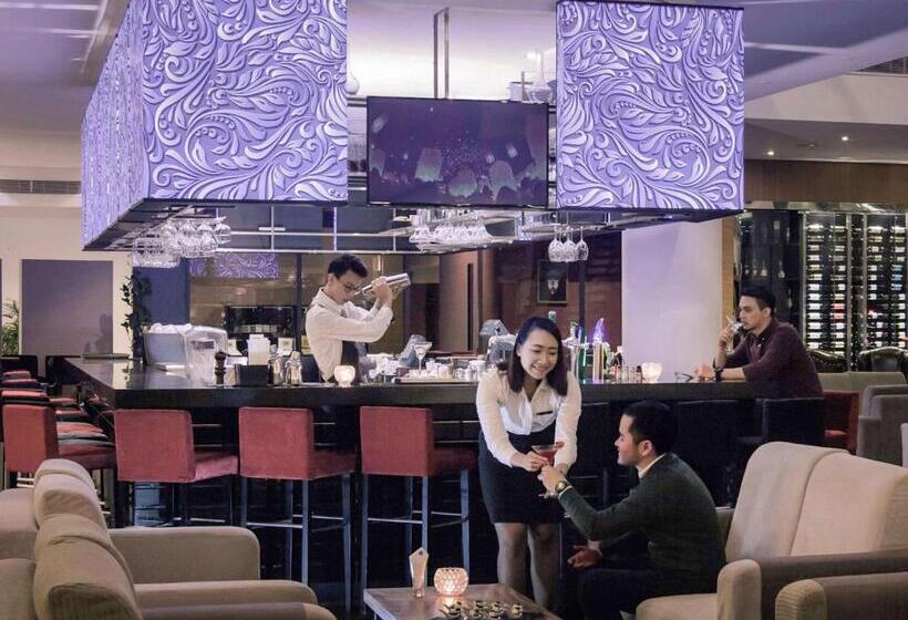 فندق Pullman Kuching