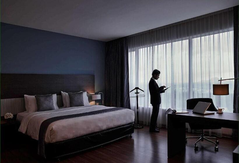 فندق Pullman Kuching