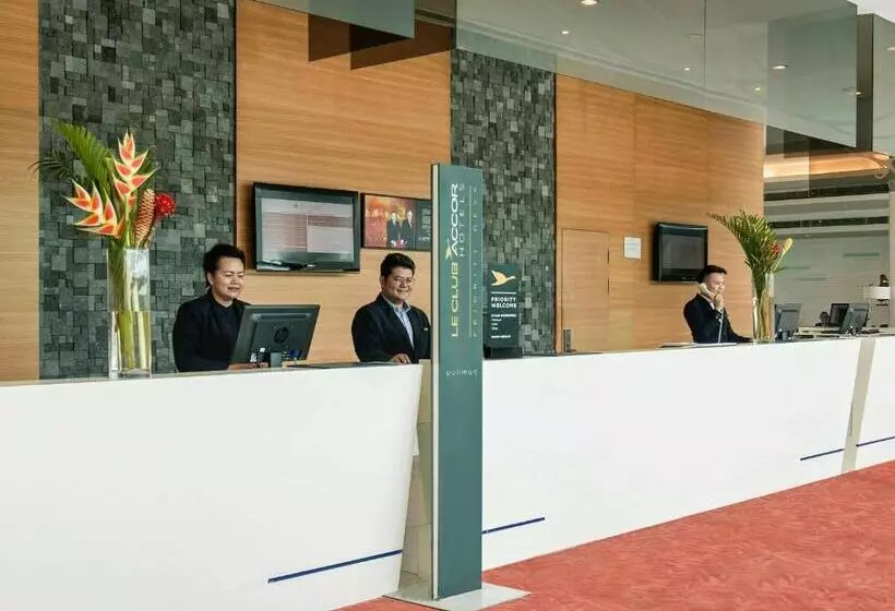 בית מלון כפרי Pullman Kuching