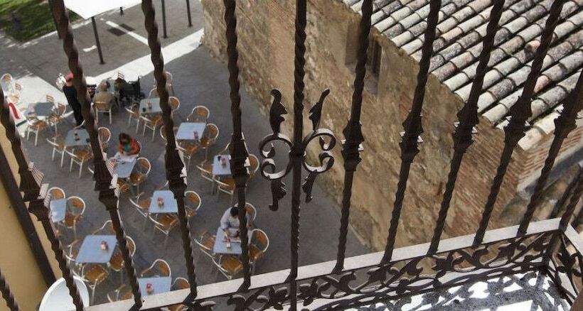 فندق Real De Illescas