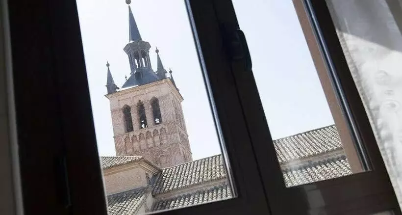 Отель Real De Illescas