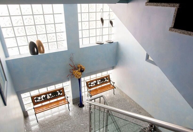 فندق Real De Illescas