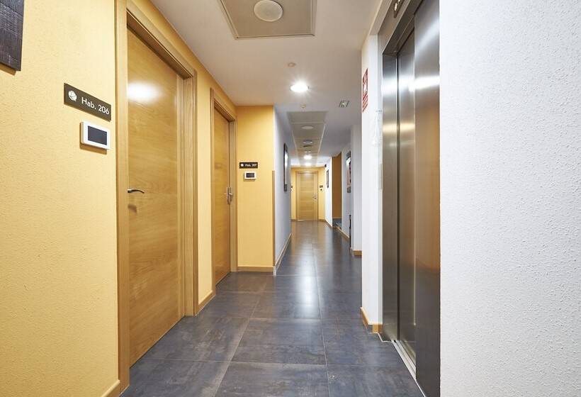 فندق Real De Illescas