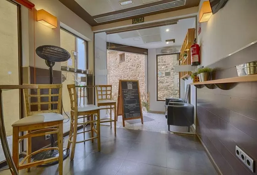 Отель Real De Illescas