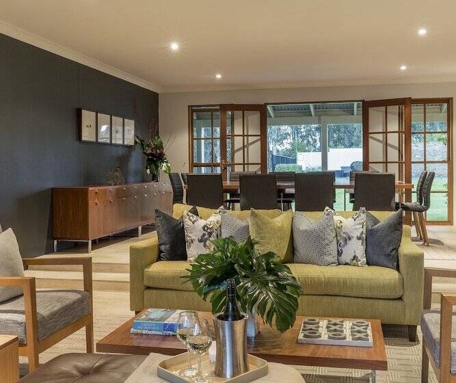 בית מלון כפרי Spicers Vineyards Estate