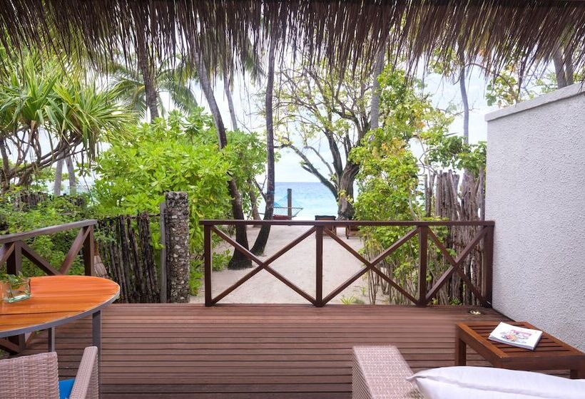 هتل Taj Coral Reef Resort & Spa