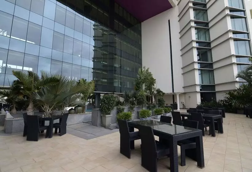 هتل The Zuri Whitefield, Bangalore