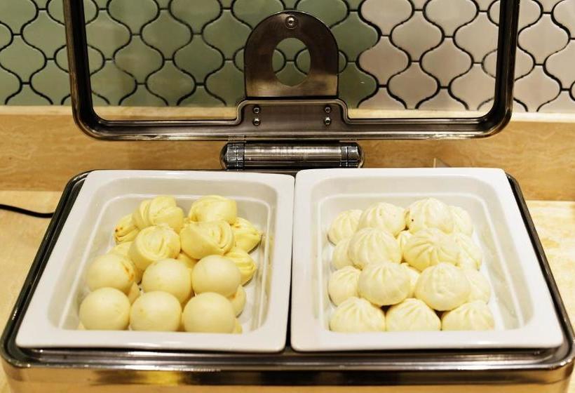 ホテル Jinjiang Metropolo Qingdao Donghai Middle Road Branch