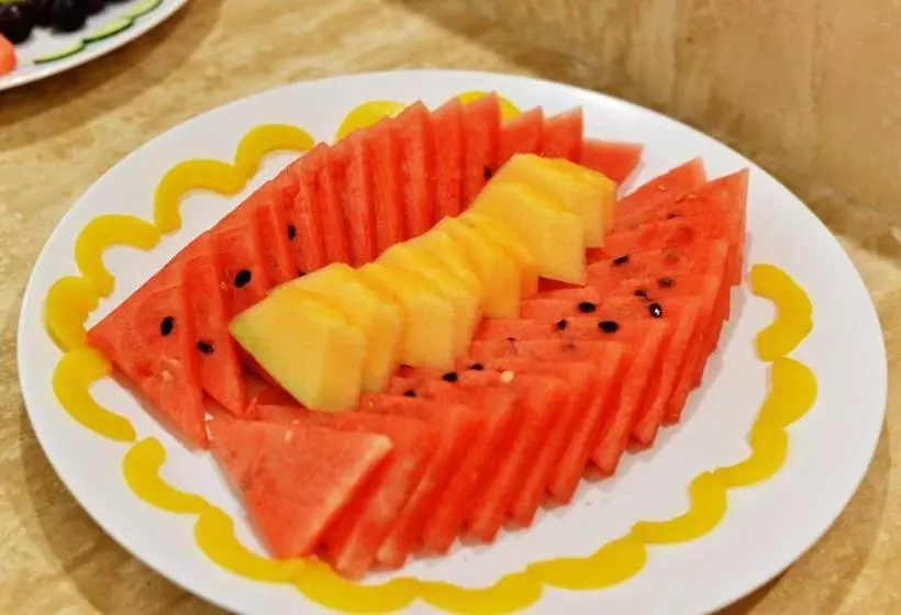 ホテル Jinjiang Metropolo  Qingdao Donghai Middle Road Branch