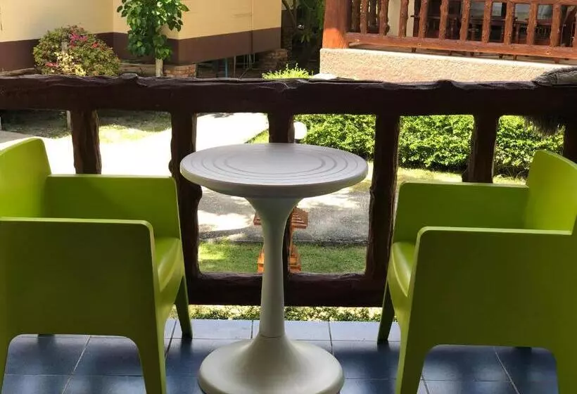 Phi Phi Villa Resort Sha Extra Plus