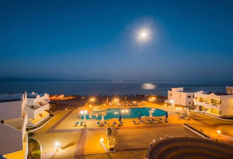 استراحتگاه Golden Heights Aqua Park Dahab