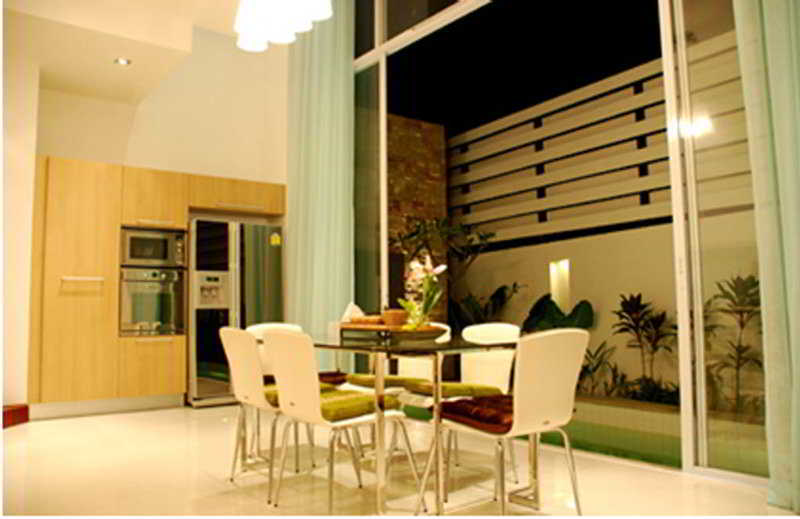 The Lantern Marina Villas Phuket