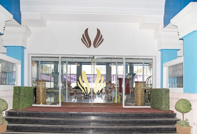 Treebo Tryst Royal Palm