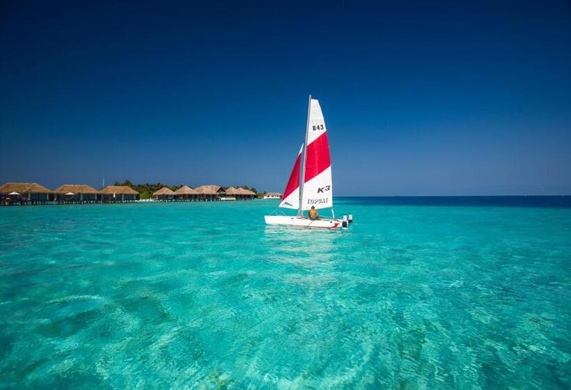 Resort Velassaru Maldives
