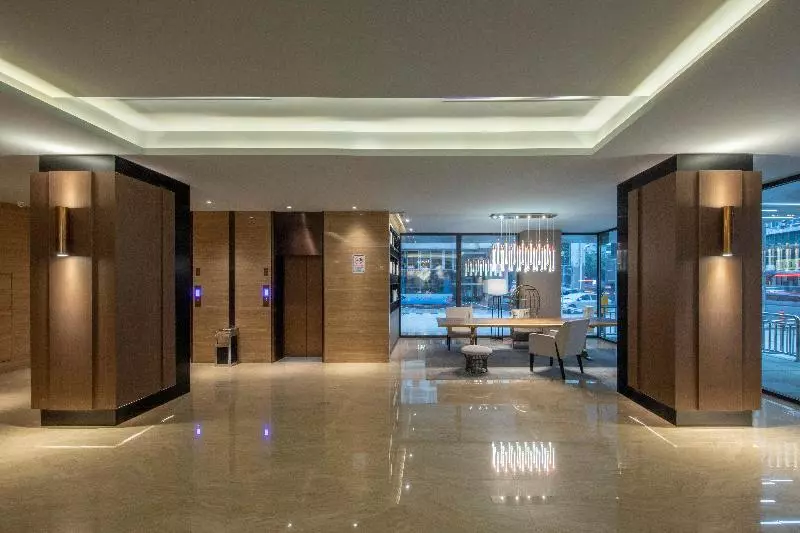 Vienna International Hotel Guangzhou Railway Station