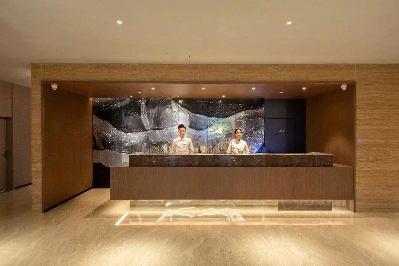 Vienna International Hotel Guangzhou Railway Station