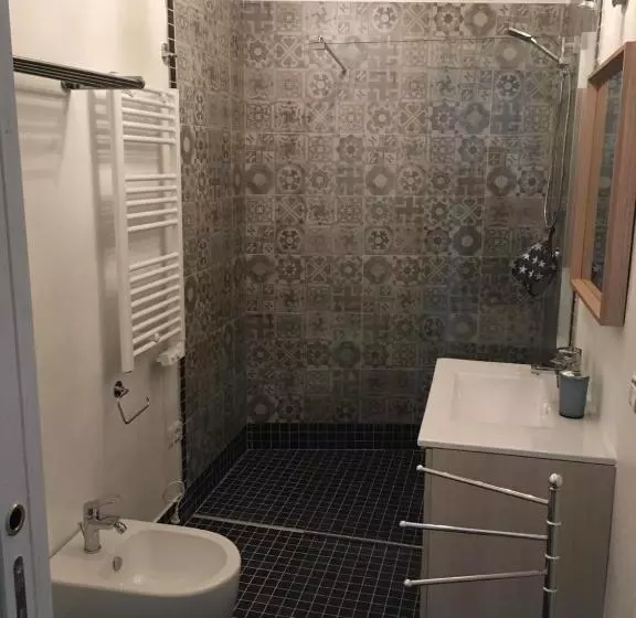 B&b Juighissa Leonora