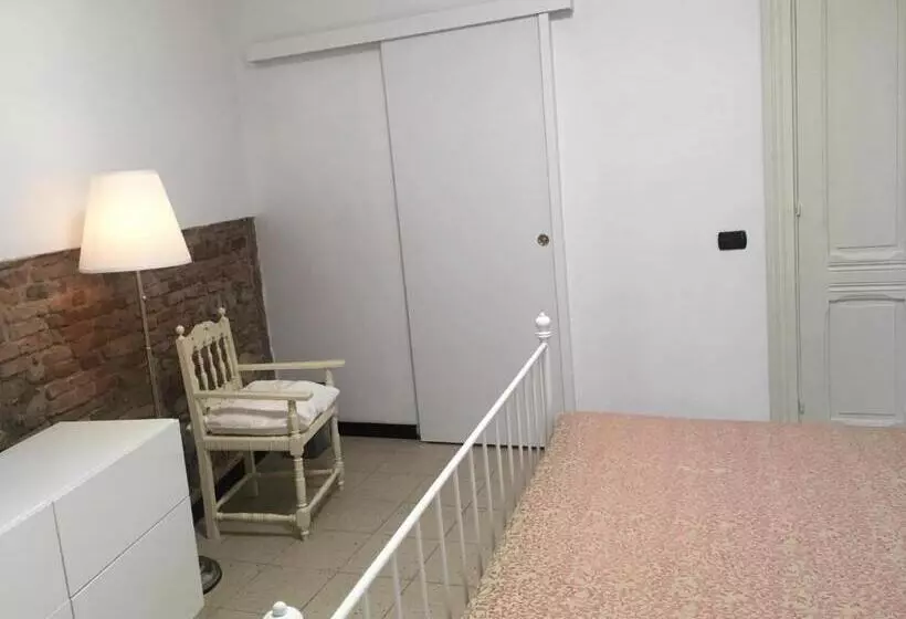 B&b Juighissa Leonora