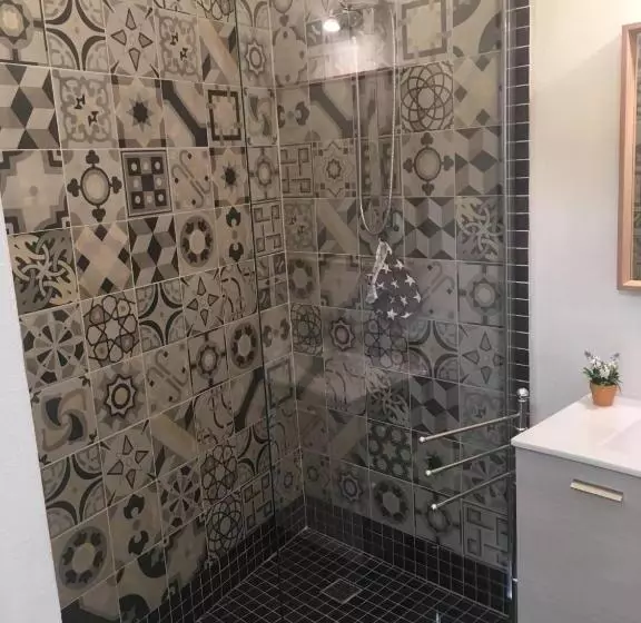 B&b Juighissa Leonora