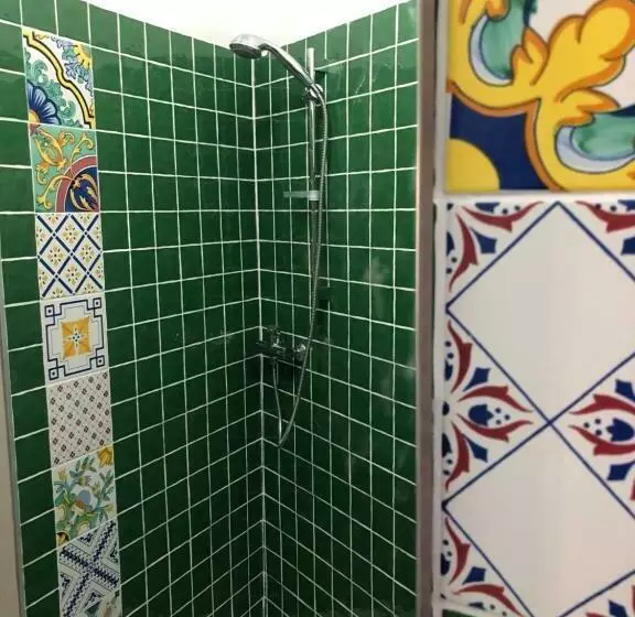 Aamiaismajoitus (B&B) Ka Suporti