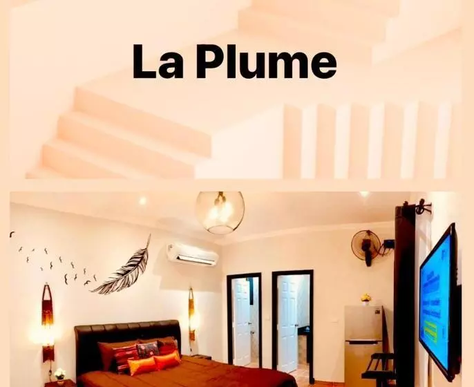 Pensão La Plume